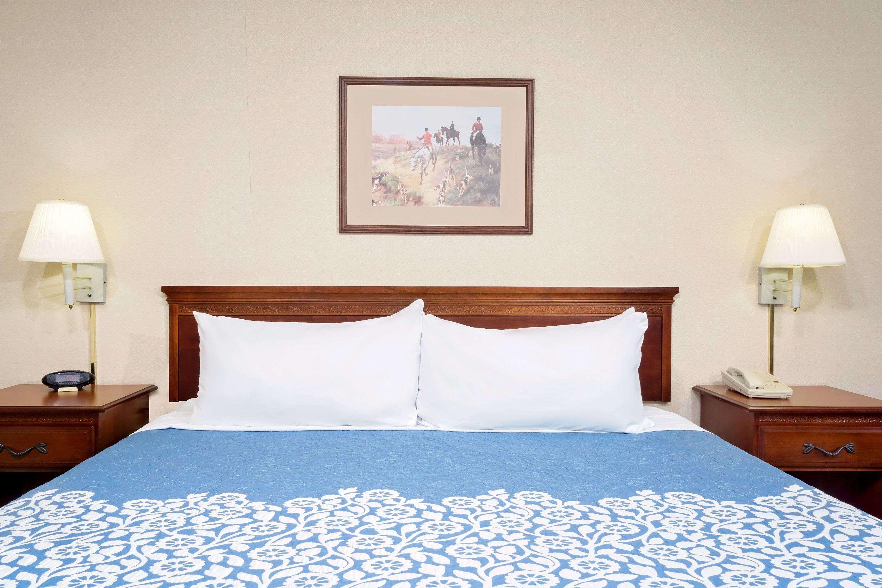Magnuson Hotel West Liberty Luaran gambar