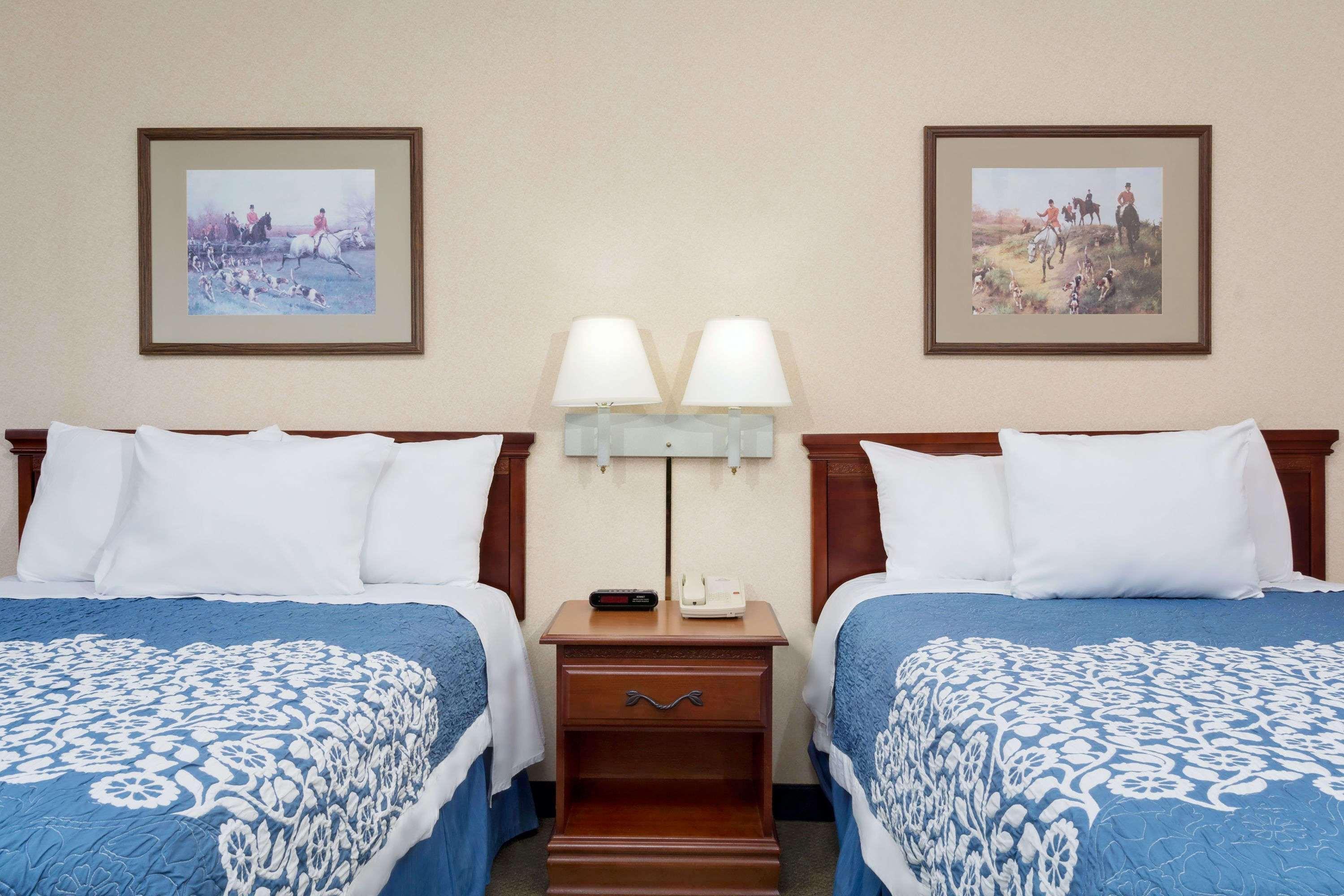Magnuson Hotel West Liberty Luaran gambar