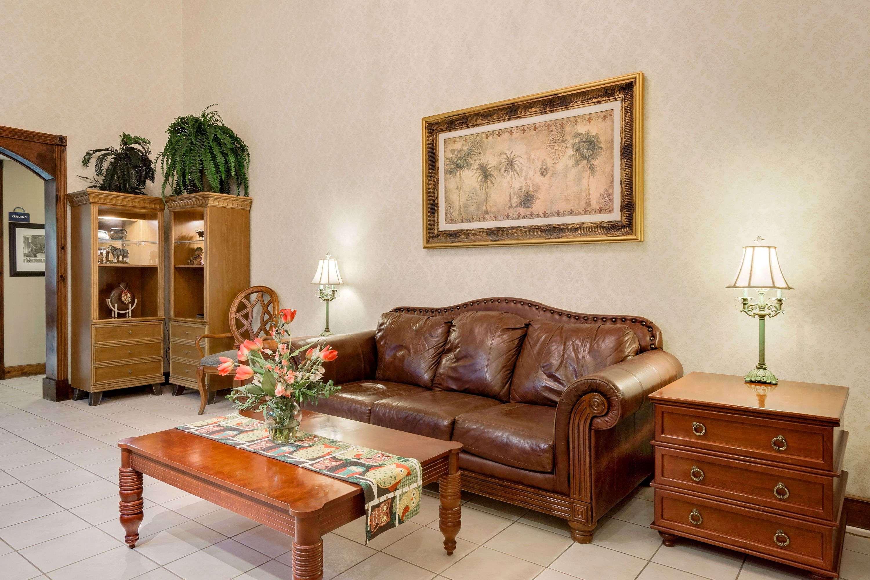 Magnuson Hotel West Liberty Luaran gambar
