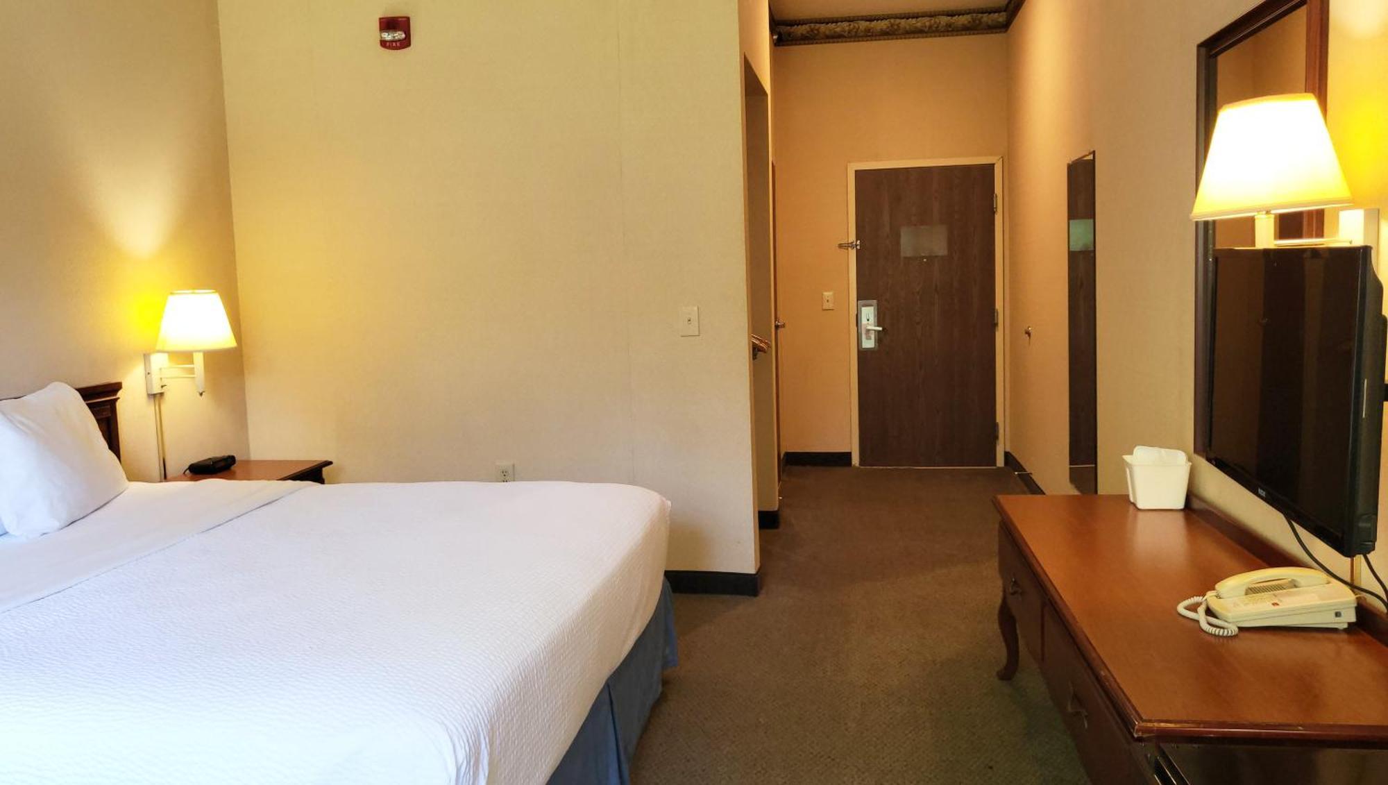Magnuson Hotel West Liberty Luaran gambar